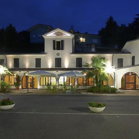Hotel Ristorante La Grotta Castiglione Delle Stiviere Exteriér fotografie