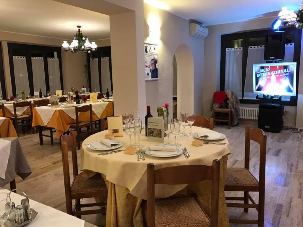 Hotel Ristorante La Grotta Castiglione Delle Stiviere Exteriér fotografie