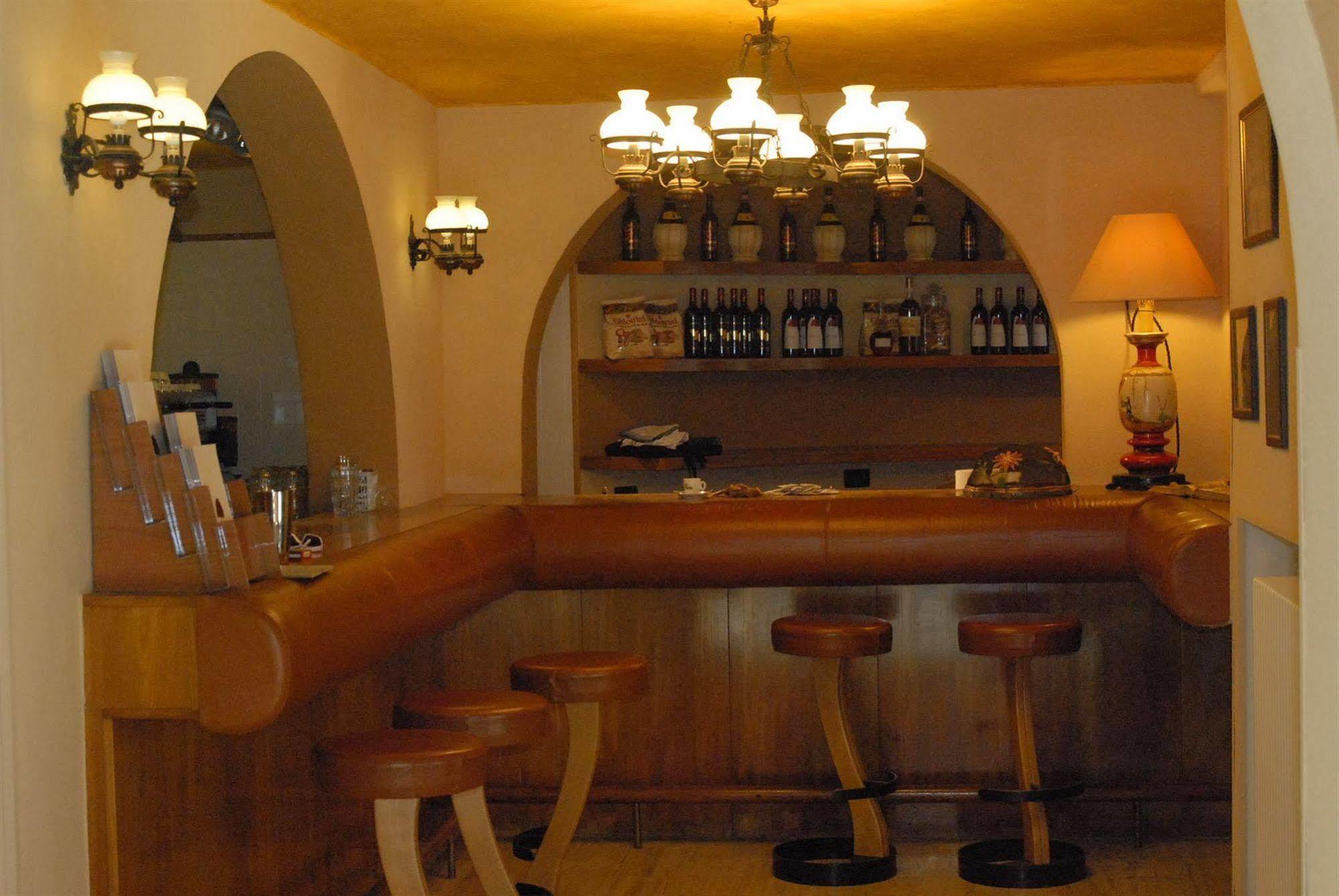Hotel Ristorante La Grotta Castiglione Delle Stiviere Exteriér fotografie
